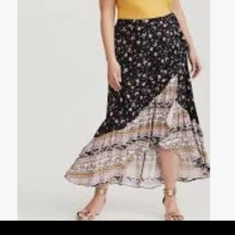 torrid Black Floral Patchwork Midi Skirt.Torrid Skirt Floral Boho Wrap Hi Low He